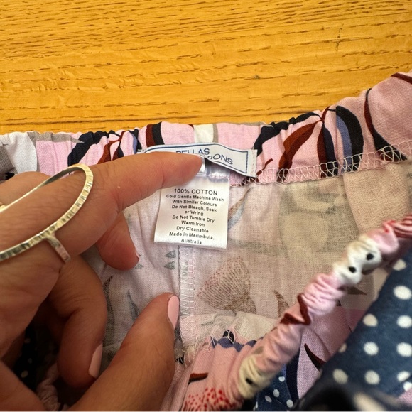 NWOT Bellas Kids Creation Kangaroo Pants 8 - Picture 4 of 5